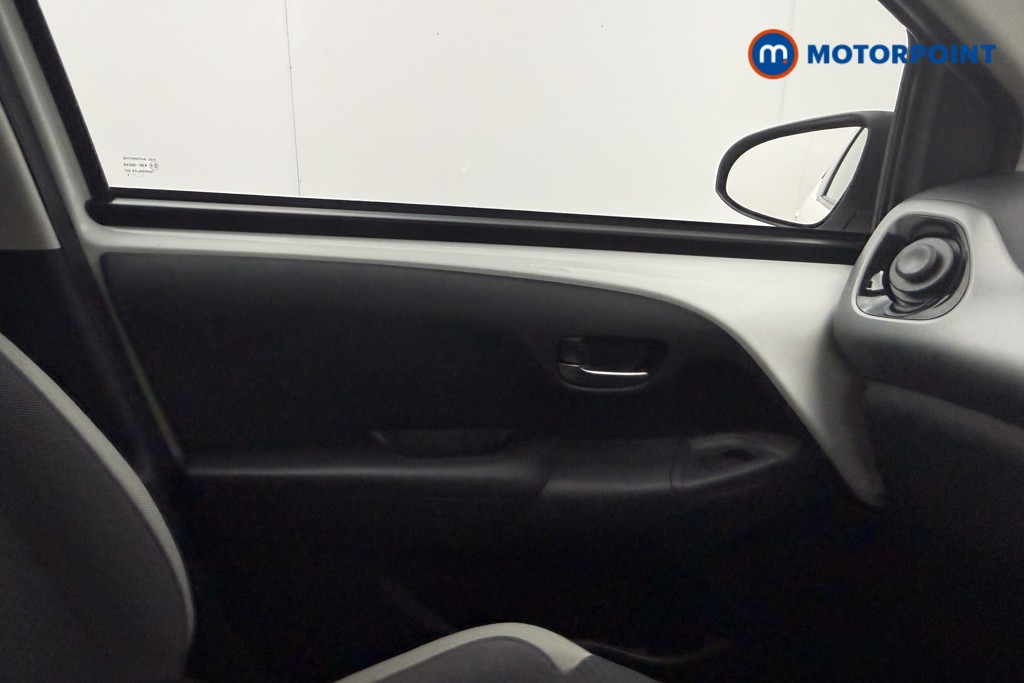 Toyota Aygo X-Play Automatic Petrol Hatchback - Stock Number (1613968) - 10th supplementary image