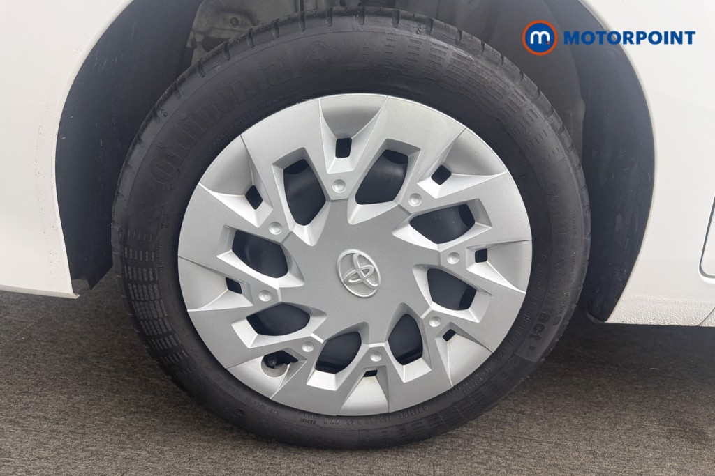 Toyota Aygo X-Play Automatic Petrol Hatchback - Stock Number (1613968) - 15th supplementary image