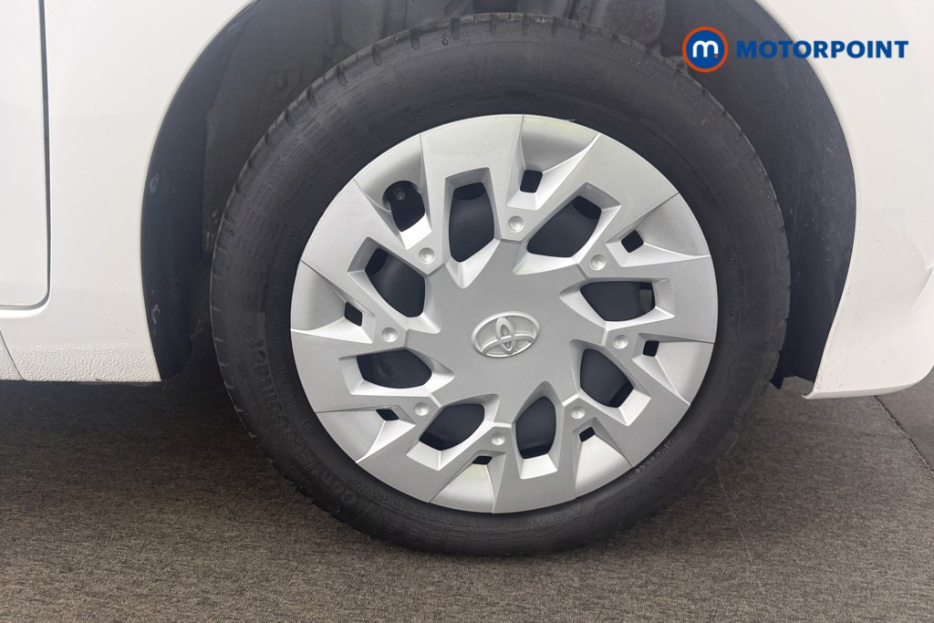 Toyota Aygo X-Play Automatic Petrol Hatchback - Stock Number (1613968) - 16th supplementary image