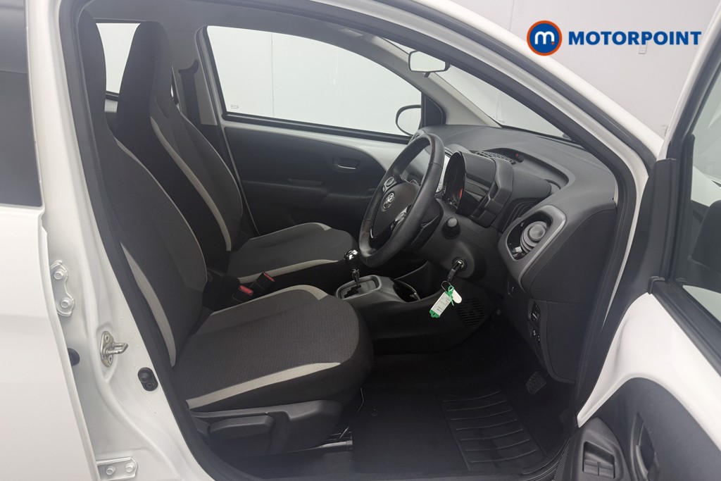 Toyota Aygo X-Play Automatic Petrol Hatchback - Stock Number (1613968) - 1st supplementary image