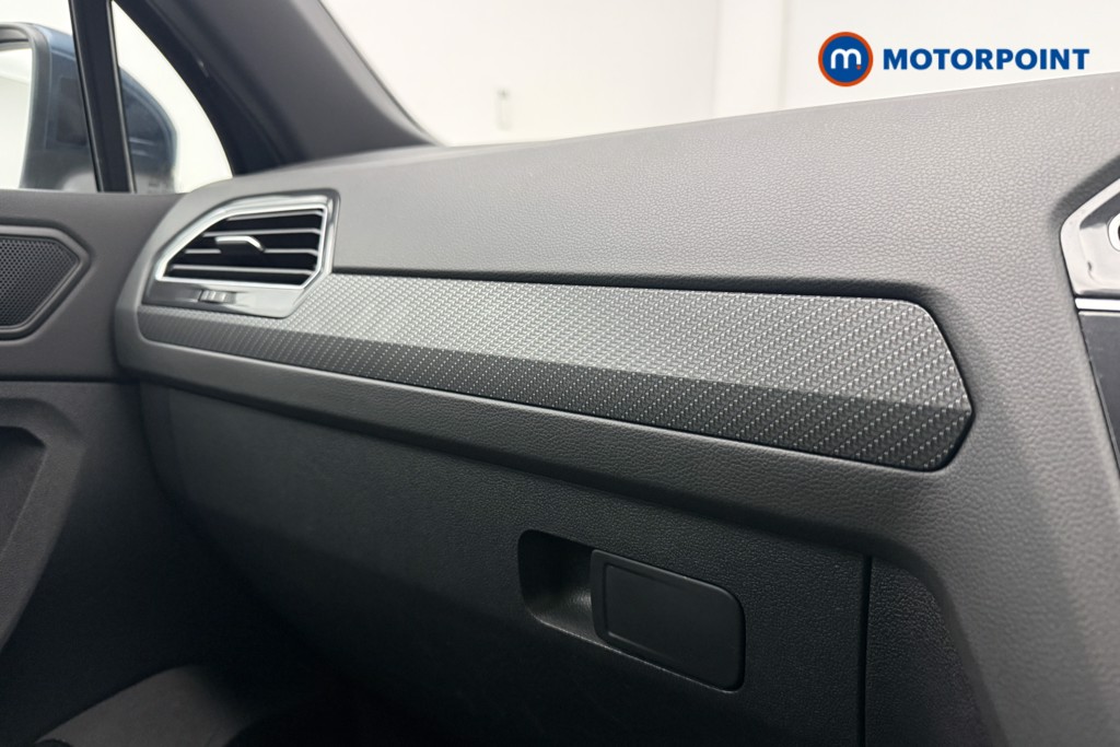Volkswagen Tiguan R-Line Automatic Petrol Plug-In Hybrid SUV - Stock Number (1614820) - 15th supplementary image