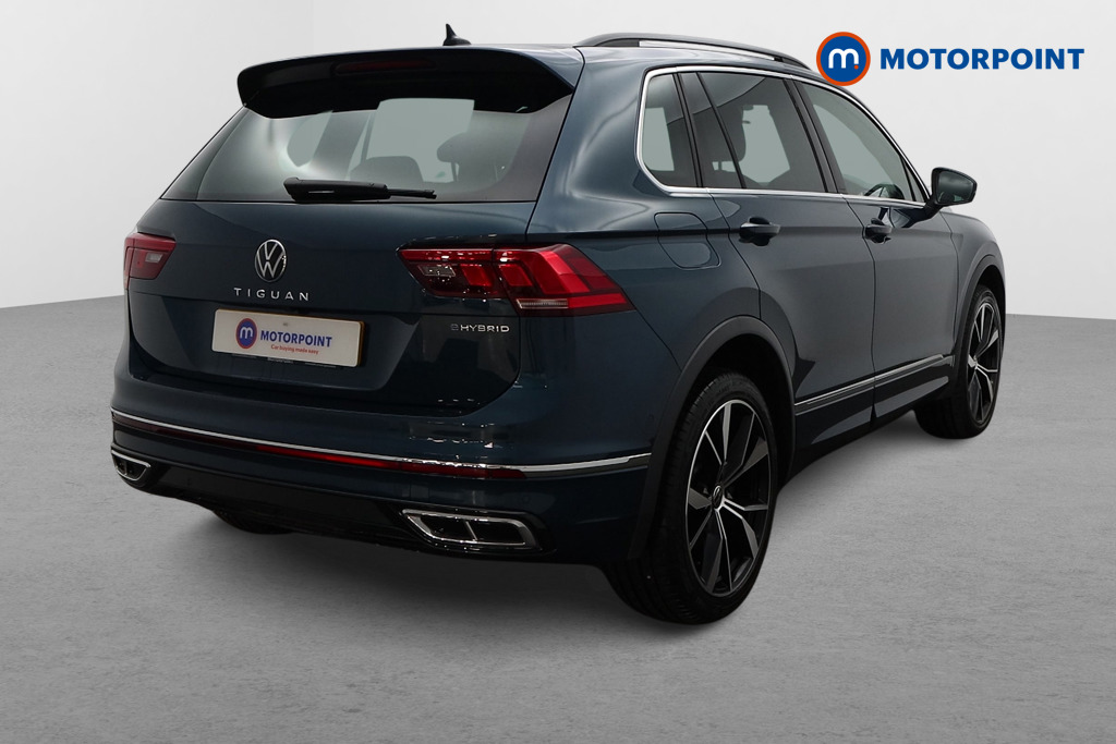 Volkswagen Tiguan R-Line Automatic Petrol Plug-In Hybrid SUV - Stock Number (1614820) - Drivers side rear corner