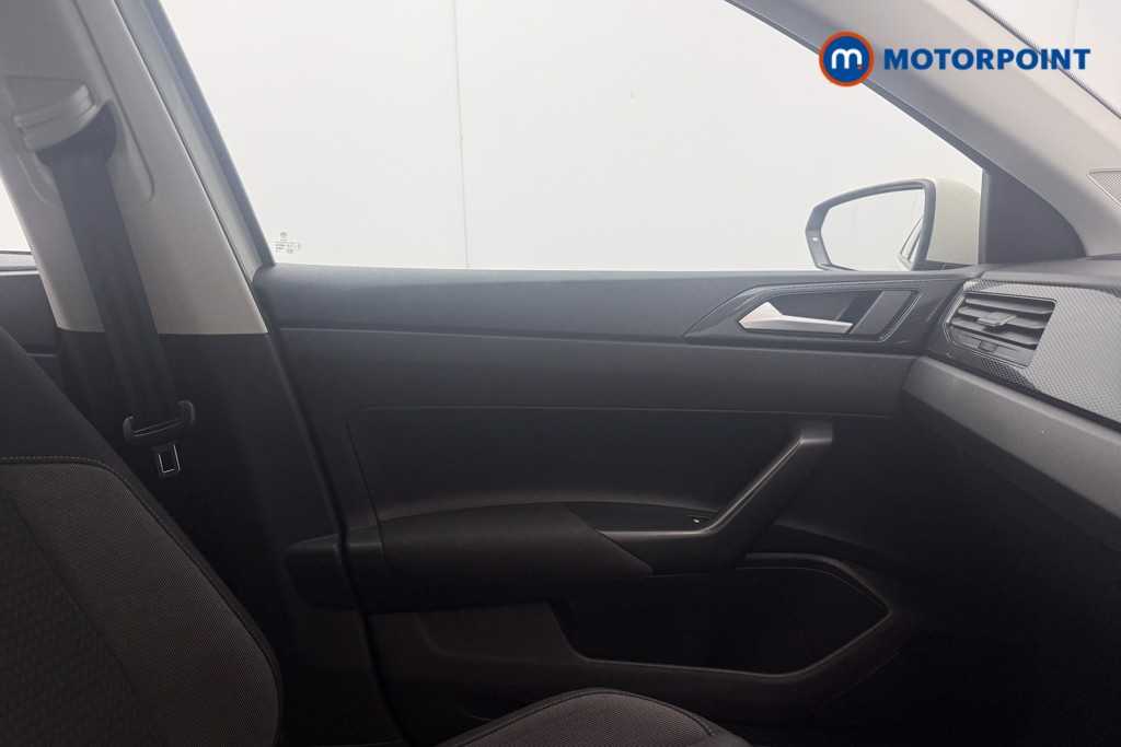 Volkswagen Polo Life Manual Petrol Hatchback - Stock Number (1614823) - 11th supplementary image