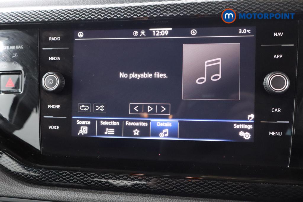 Volkswagen Polo Life Manual Petrol Hatchback - Stock Number (1614900) - 7th supplementary image