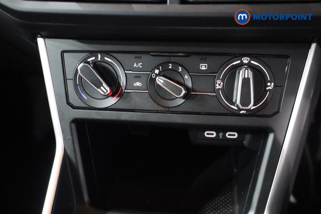 Volkswagen Polo Life Manual Petrol Hatchback - Stock Number (1614900) - 12th supplementary image