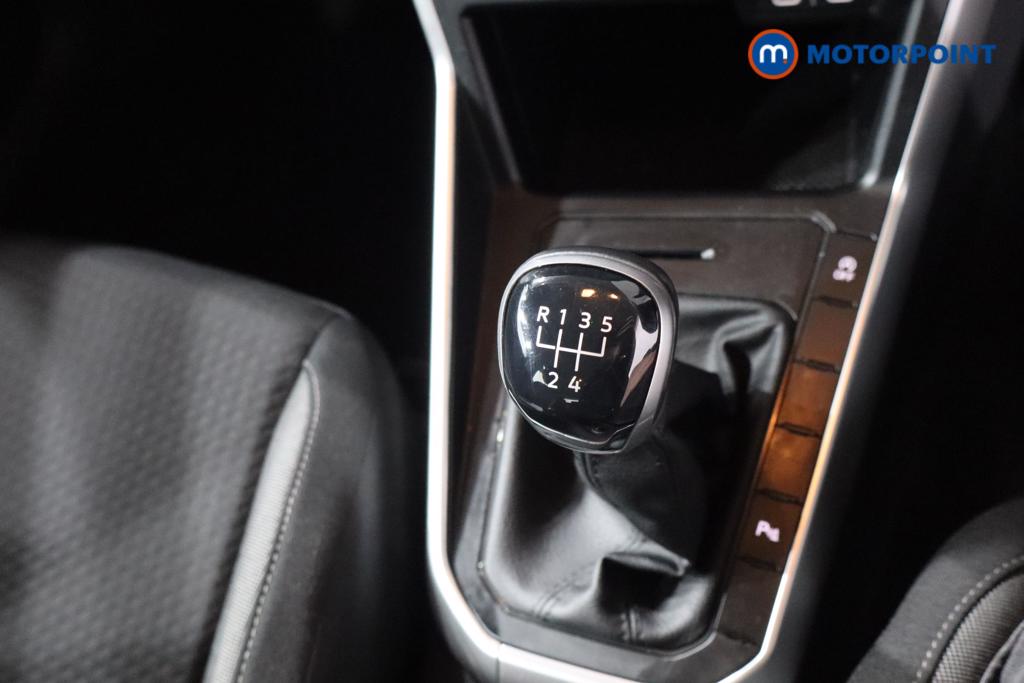 Volkswagen Polo Life Manual Petrol Hatchback - Stock Number (1614900) - 13th supplementary image