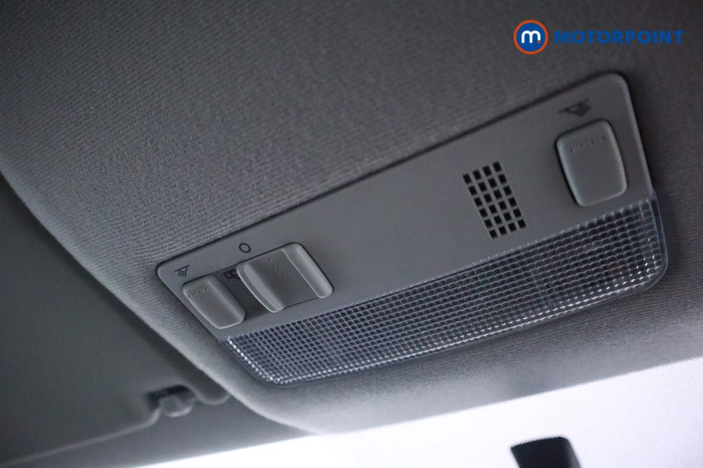 Volkswagen UP Move Up Manual Petrol Hatchback - Stock Number (1615339) - 18th supplementary image