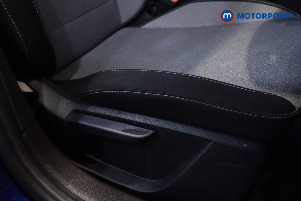 Renault Clio Evolution Automatic Petrol-Electric Hybrid Hatchback - Stock Number (1615349) - 6th supplementary image