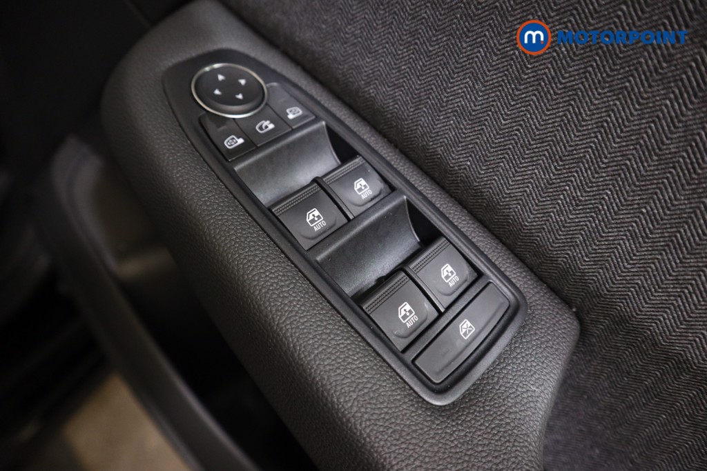 Renault Clio Techno Automatic Petrol-Electric Hybrid Hatchback - Stock Number (1615381) - 14th supplementary image