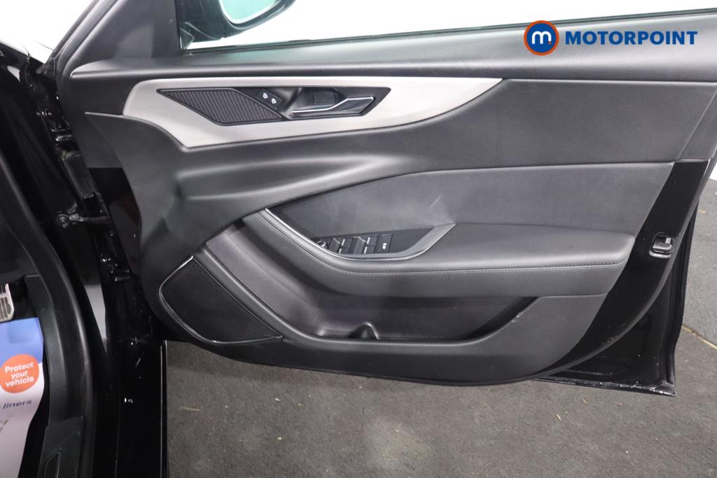 Jaguar XE R-Dynamic Black Automatic Diesel Saloon - Stock Number (1615549) - 2nd supplementary image