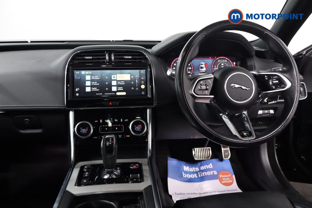 Jaguar XE R-Dynamic Black Automatic Diesel Saloon - Stock Number (1615549) - 15th supplementary image