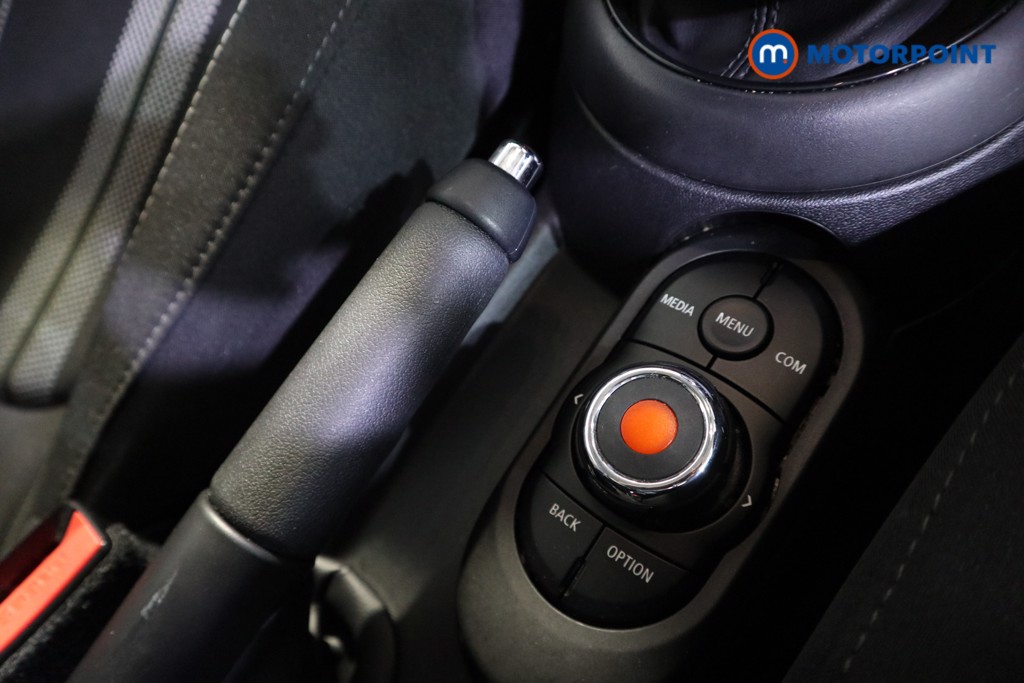 Mini Hatchback Cooper Exclusive Automatic Petrol Hatchback - Stock Number (1615679) - 9th supplementary image