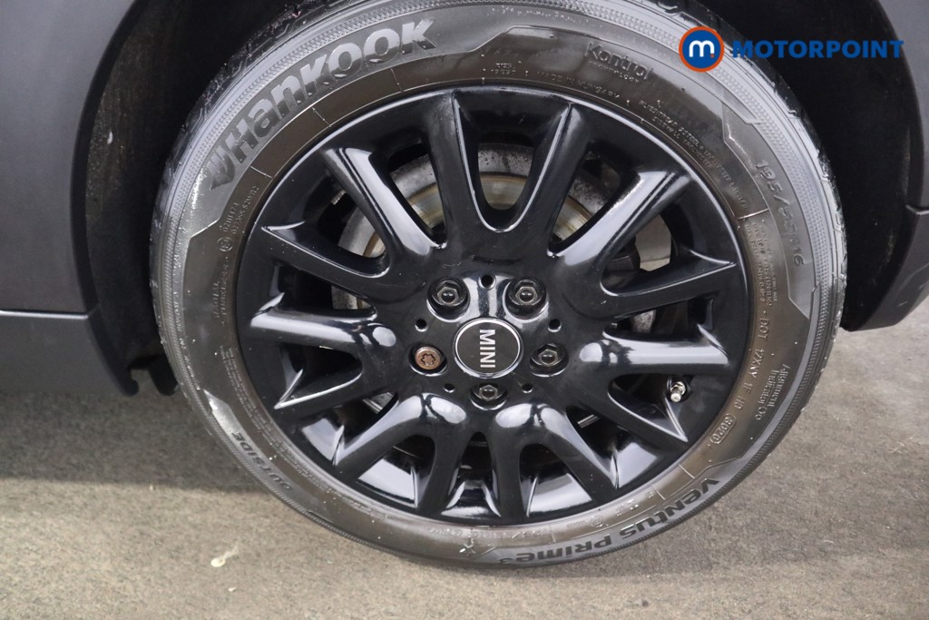 Mini Hatchback Cooper Exclusive Automatic Petrol Hatchback - Stock Number (1615679) - 23rd supplementary image