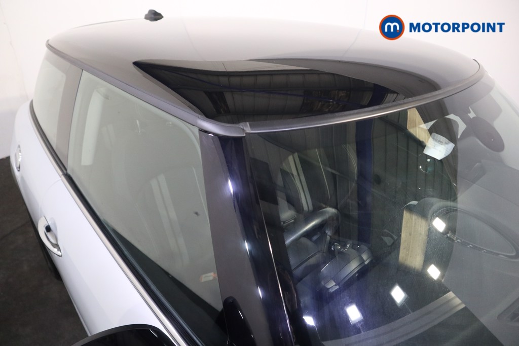 Mini Hatchback Cooper Exclusive Automatic Petrol Hatchback - Stock Number (1615679) - 29th supplementary image