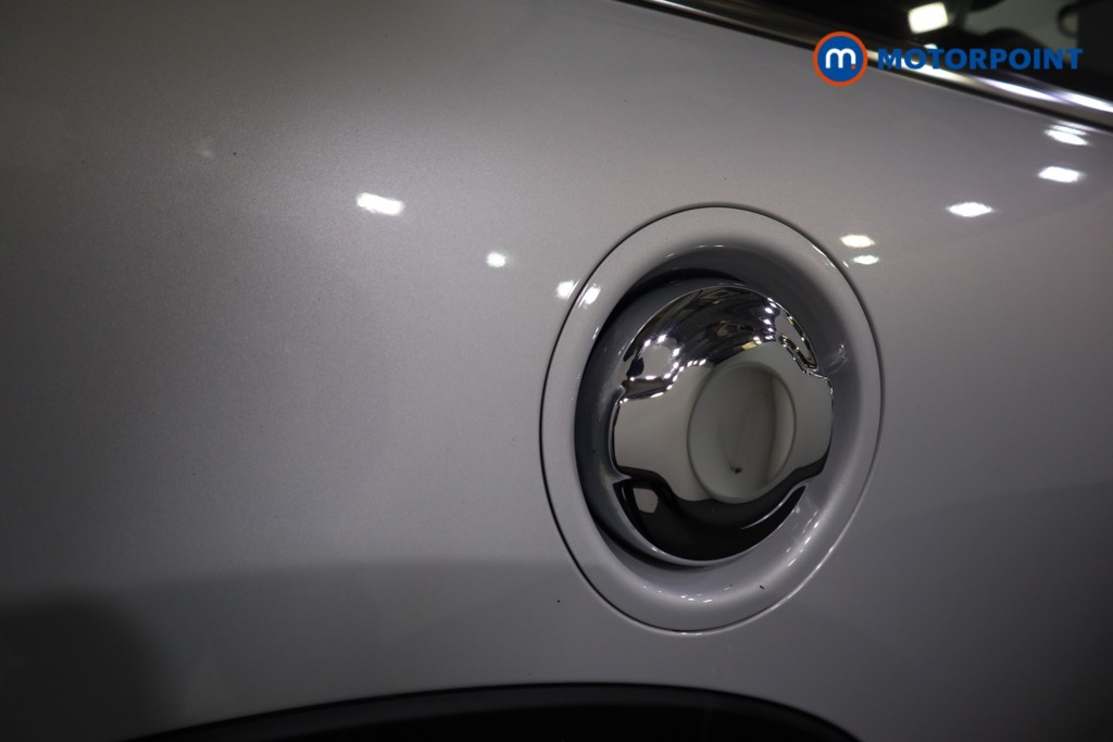 Mini Hatchback Cooper Exclusive Automatic Petrol Hatchback - Stock Number (1615679) - 32nd supplementary image