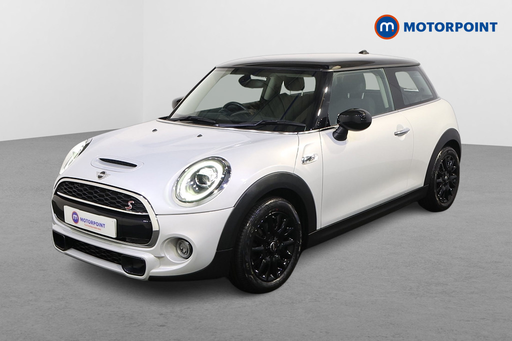 Mini Hatchback Cooper Exclusive Automatic Petrol Hatchback - Stock Number (1615679) - Passenger side front corner