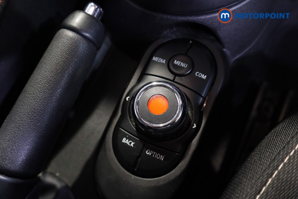 Mini Hatchback Cooper Automatic Petrol Hatchback - Stock Number (1615768) - 9th supplementary image