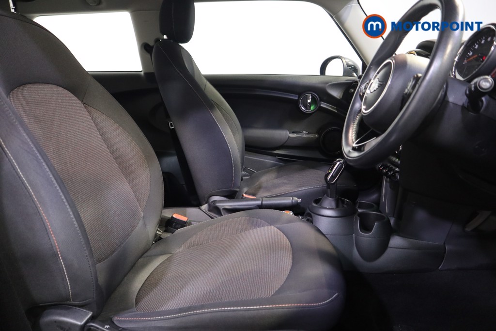 Mini Hatchback Cooper Automatic Petrol Hatchback - Stock Number (1615768) - 16th supplementary image