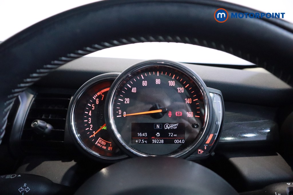 Mini Hatchback Cooper Exclusive Manual Petrol Hatchback - Stock Number (1615796) - 16th supplementary image