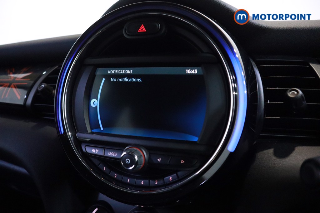 Mini Hatchback Cooper Exclusive Manual Petrol Hatchback - Stock Number (1615796) - 19th supplementary image