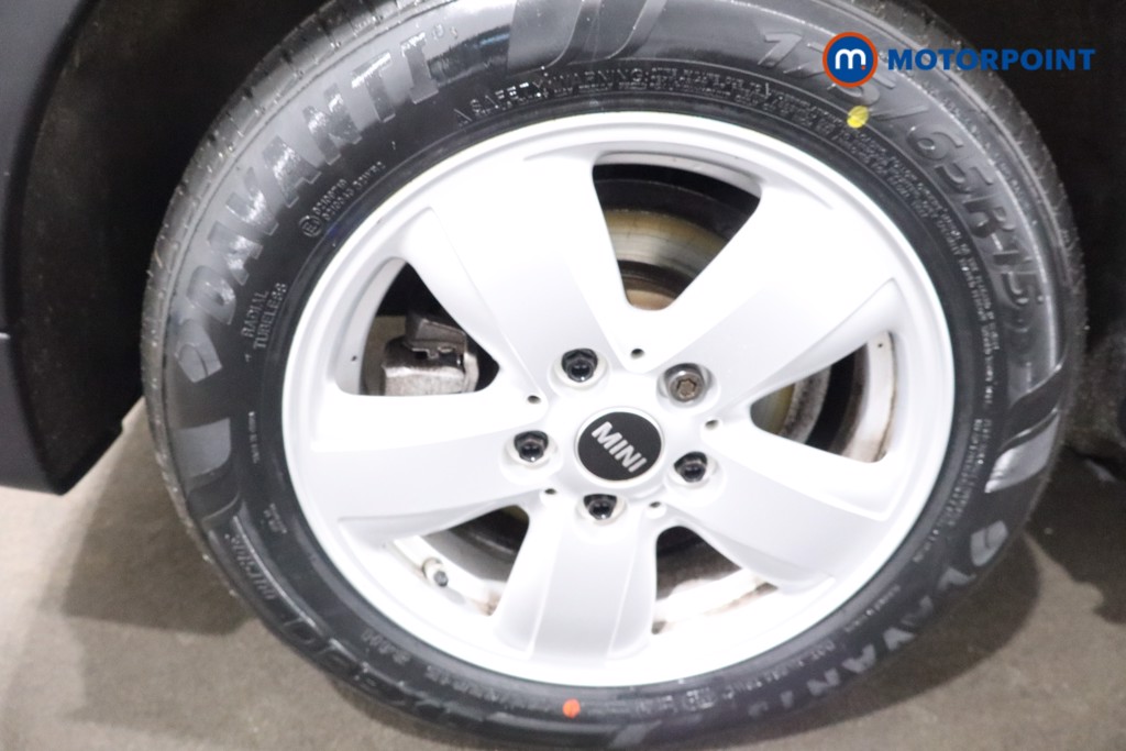 Mini Hatchback Cooper Classic Manual Petrol Hatchback - Stock Number (1615812) - 9th supplementary image