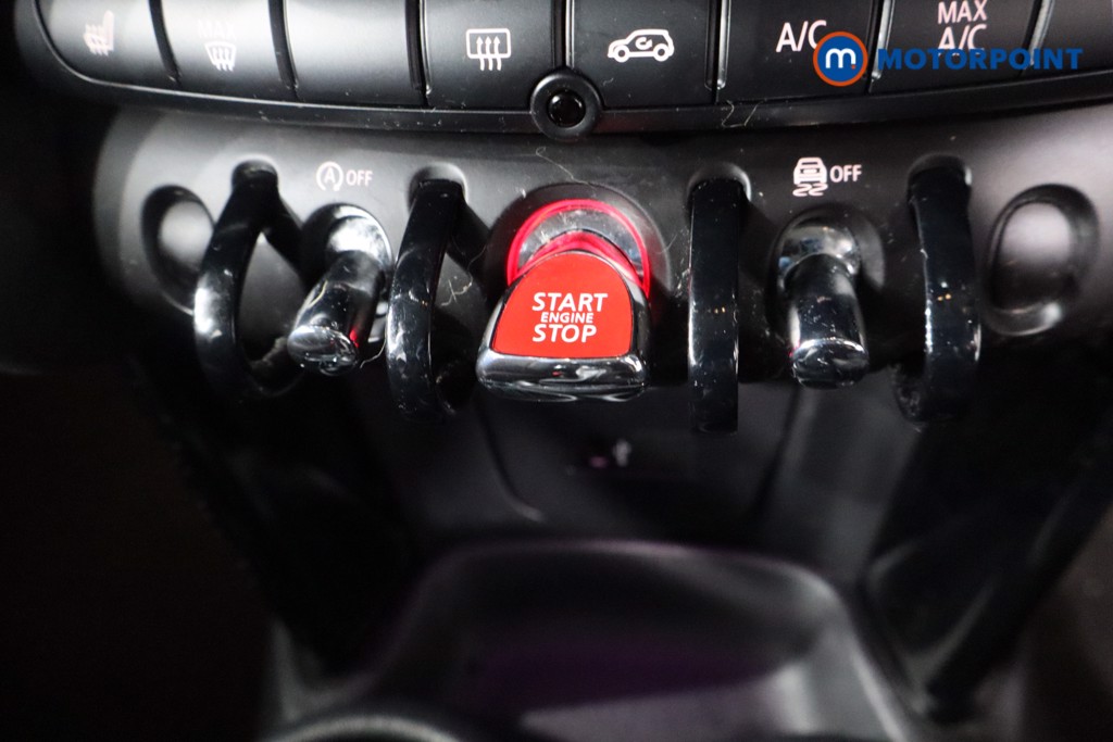 Mini Hatchback Cooper Classic Manual Petrol Hatchback - Stock Number (1615812) - 13th supplementary image