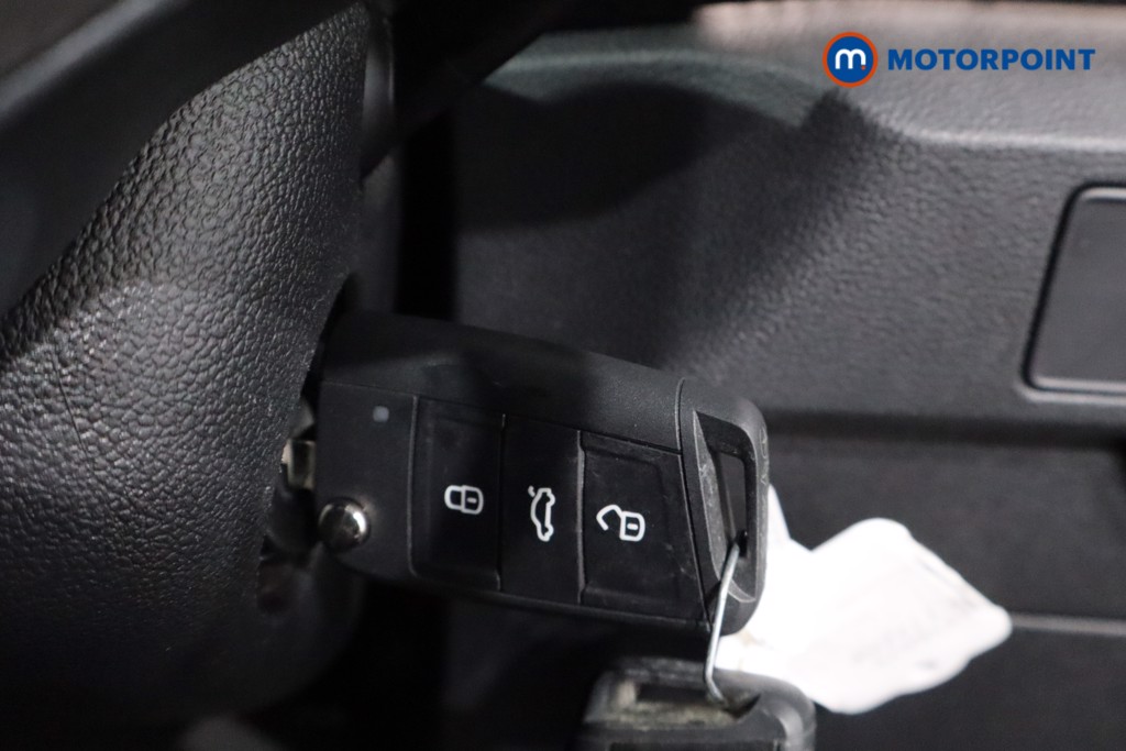 Volkswagen T-Cross SEL Automatic Petrol SUV - Stock Number (1616073) - 13th supplementary image