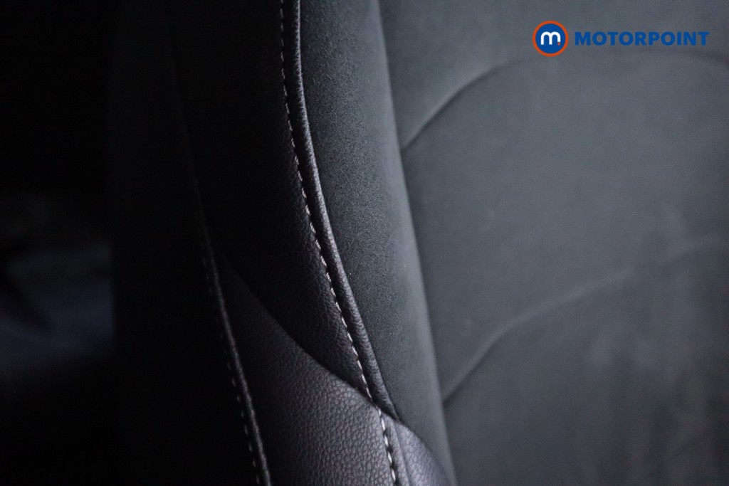 Volkswagen Arteon R-Line Automatic Petrol Plug-In Hybrid Estate - Stock Number (1616313) - 26th supplementary image