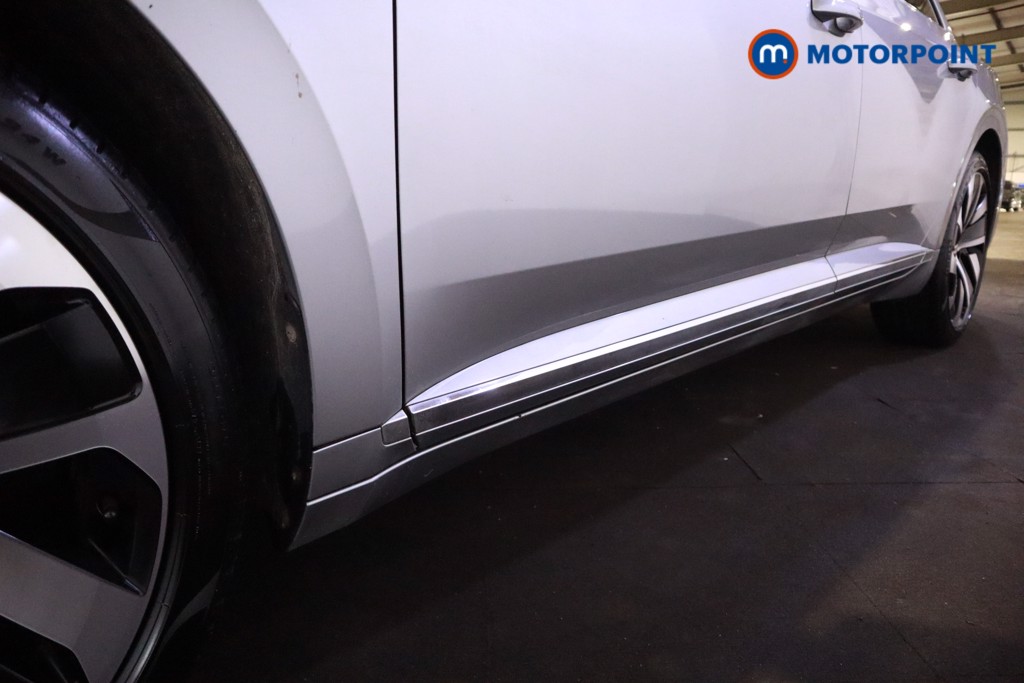 Volkswagen Arteon R-Line Automatic Petrol Plug-In Hybrid Estate - Stock Number (1616313) - 47th supplementary image