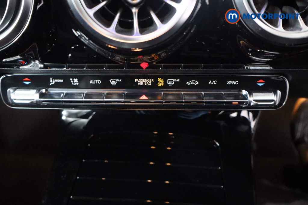 Mercedes-Benz A Class Amg Line Automatic Petrol Hatchback - Stock Number (1616314) - 19th supplementary image