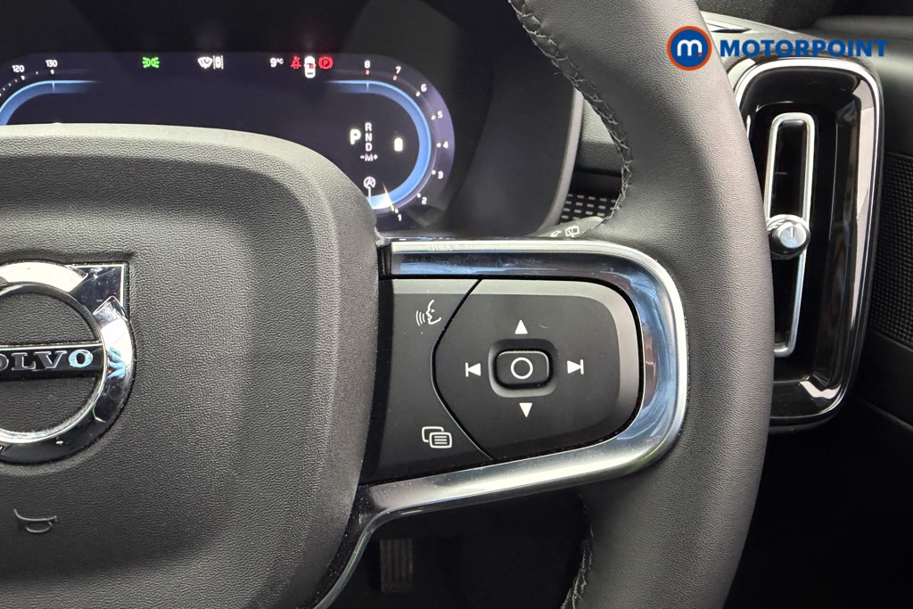 Volvo Xc40 Plus Automatic Petrol SUV - Stock Number (1616364) - 4th supplementary image