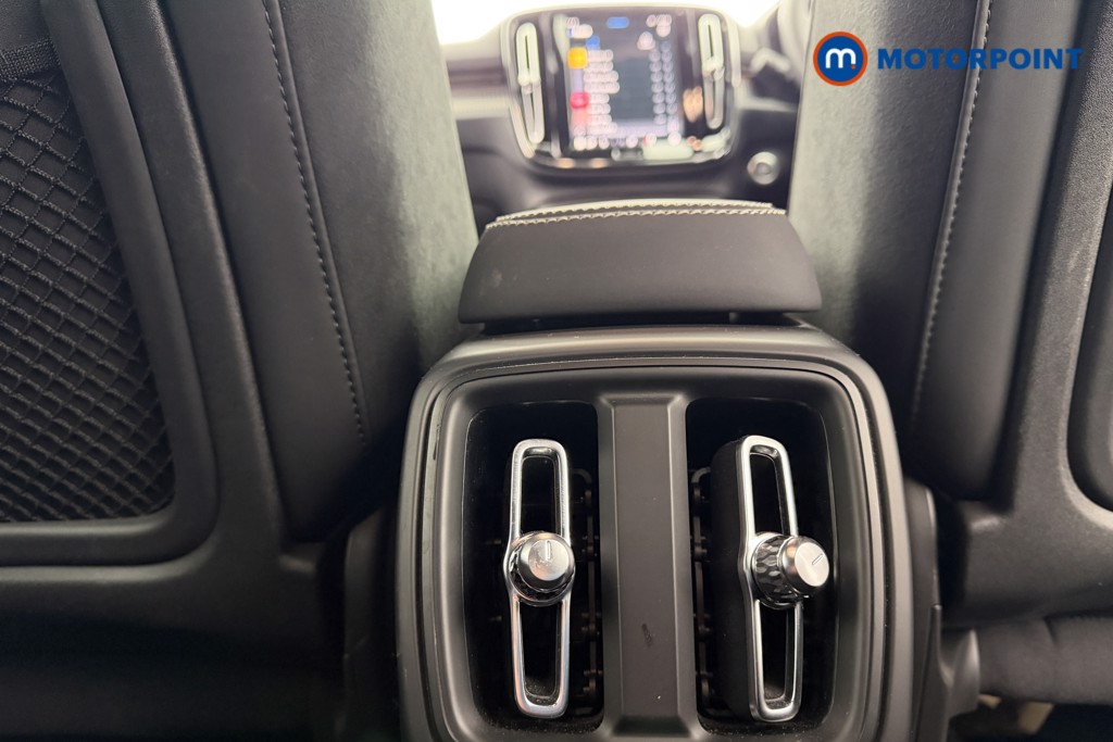 Volvo Xc40 Plus Automatic Petrol SUV - Stock Number (1616364) - 23rd supplementary image