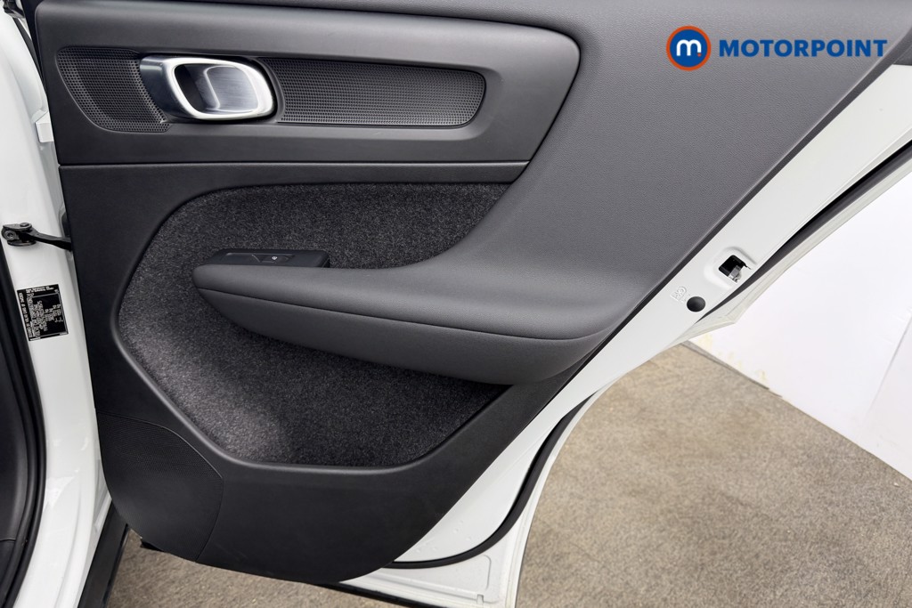 Volvo Xc40 Plus Automatic Petrol SUV - Stock Number (1616364) - 26th supplementary image