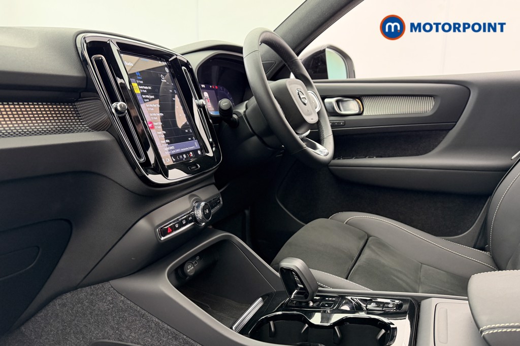 Volvo Xc40 Plus Automatic Petrol SUV - Stock Number (1616364) - 32nd supplementary image