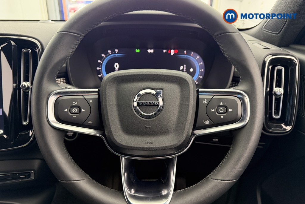 Volvo Xc40 Plus Automatic Petrol SUV - Stock Number (1616364) - 1st supplementary image