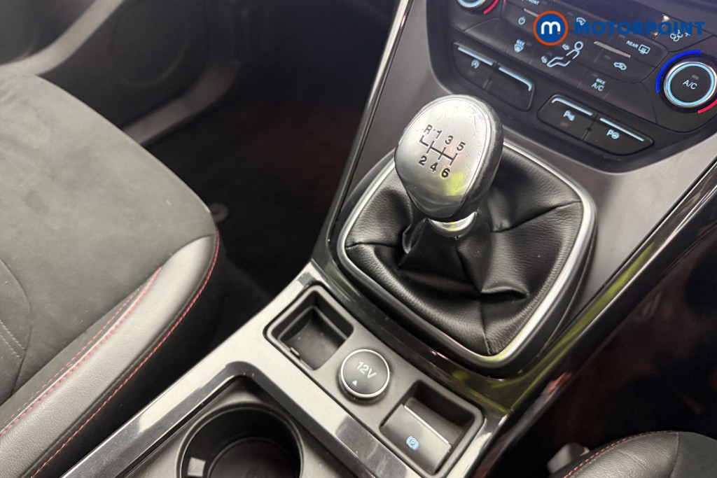 Ford Kuga St-Line Manual Petrol SUV - Stock Number (1601629) - 5th supplementary image