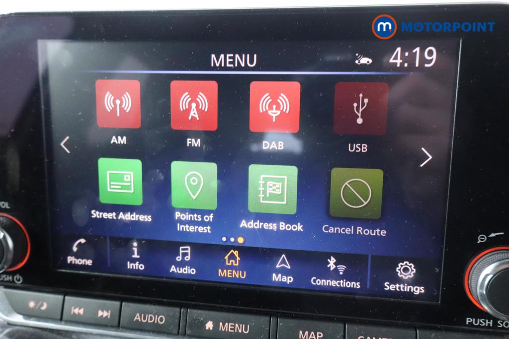 Nissan Juke N-Connecta Manual Petrol SUV - Stock Number (1603414) - 9th supplementary image