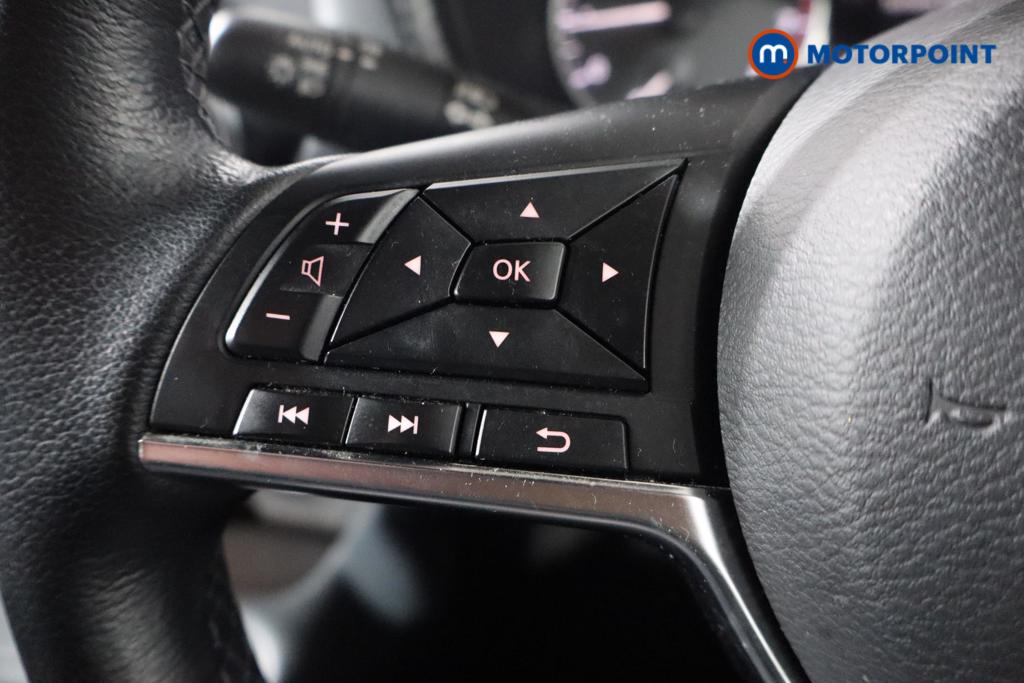 Nissan Juke N-Connecta Manual Petrol SUV - Stock Number (1603414) - 13th supplementary image