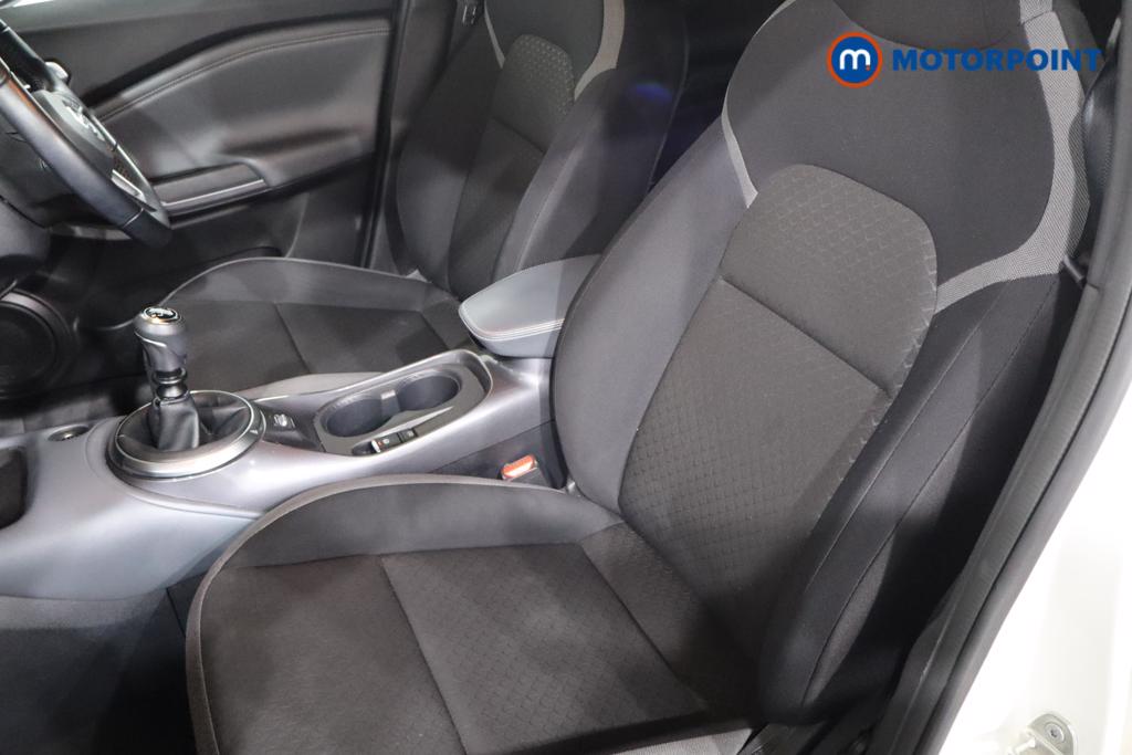 Nissan Juke N-Connecta Manual Petrol SUV - Stock Number (1603414) - 21st supplementary image