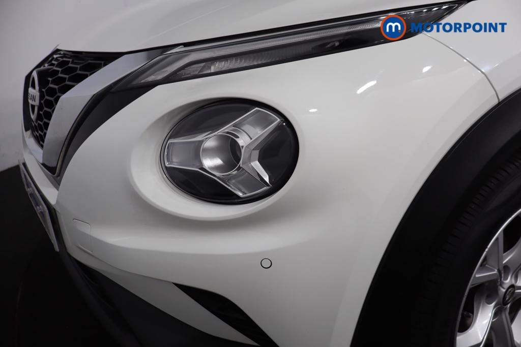 Nissan Juke N-Connecta Manual Petrol SUV - Stock Number (1603414) - 23rd supplementary image