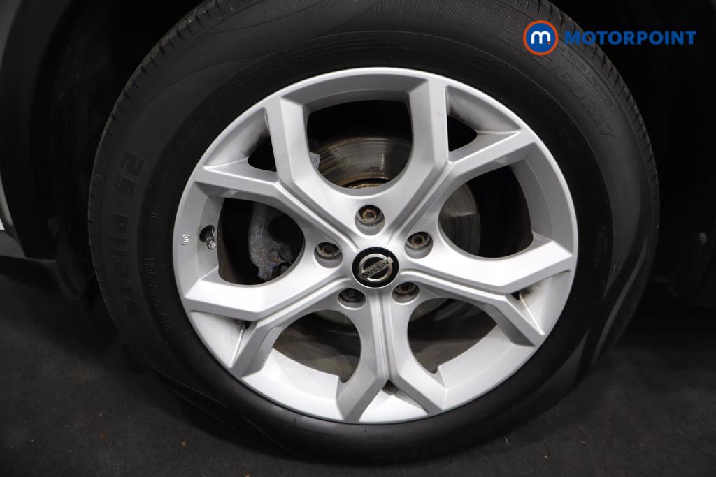 Nissan Juke N-Connecta Manual Petrol SUV - Stock Number (1603414) - 24th supplementary image