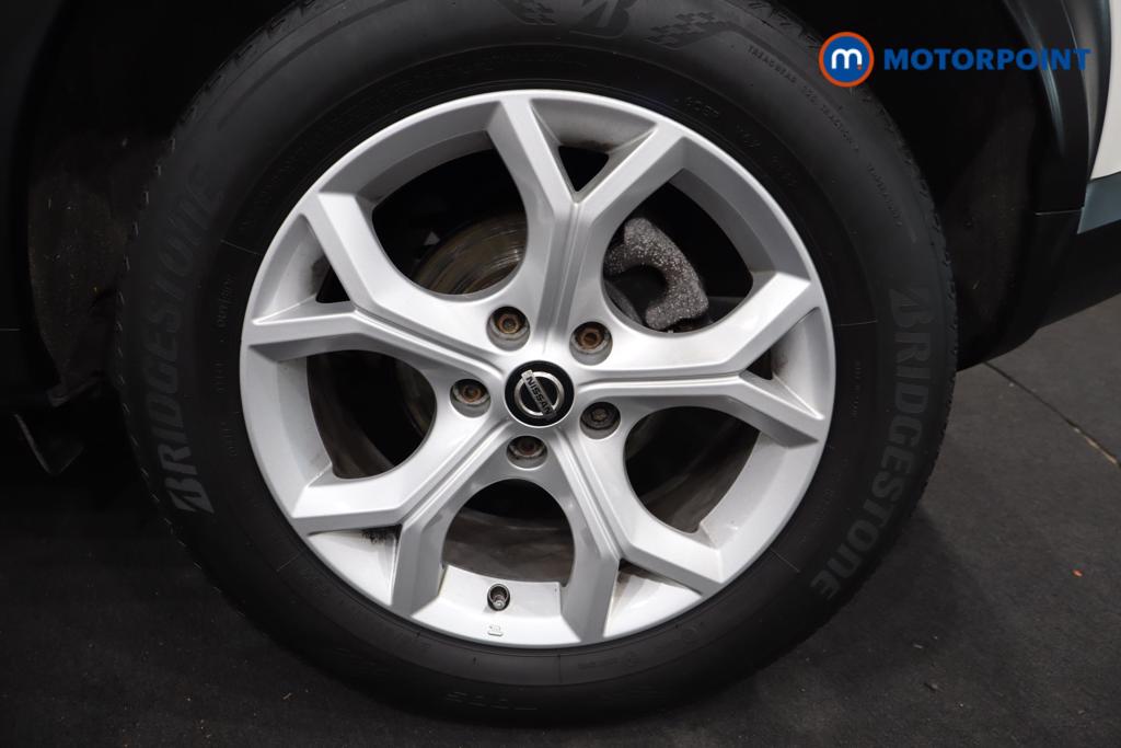 Nissan Juke N-Connecta Manual Petrol SUV - Stock Number (1603414) - 25th supplementary image