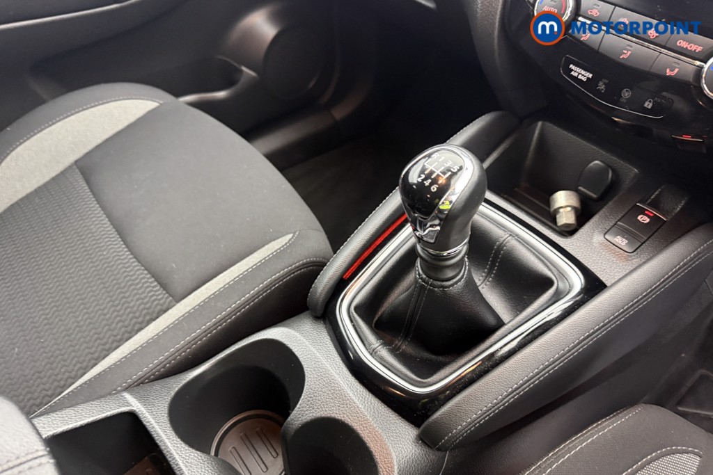 Nissan Qashqai Acenta Premium Manual Diesel SUV - Stock Number (1605607) - 5th supplementary image