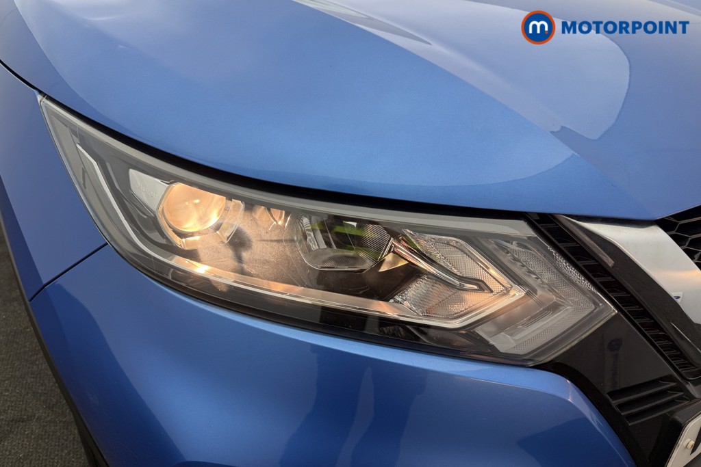 Nissan Qashqai Acenta Premium Manual Diesel SUV - Stock Number (1605607) - 14th supplementary image