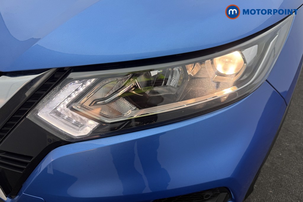 Nissan Qashqai Acenta Premium Manual Diesel SUV - Stock Number (1605607) - 15th supplementary image