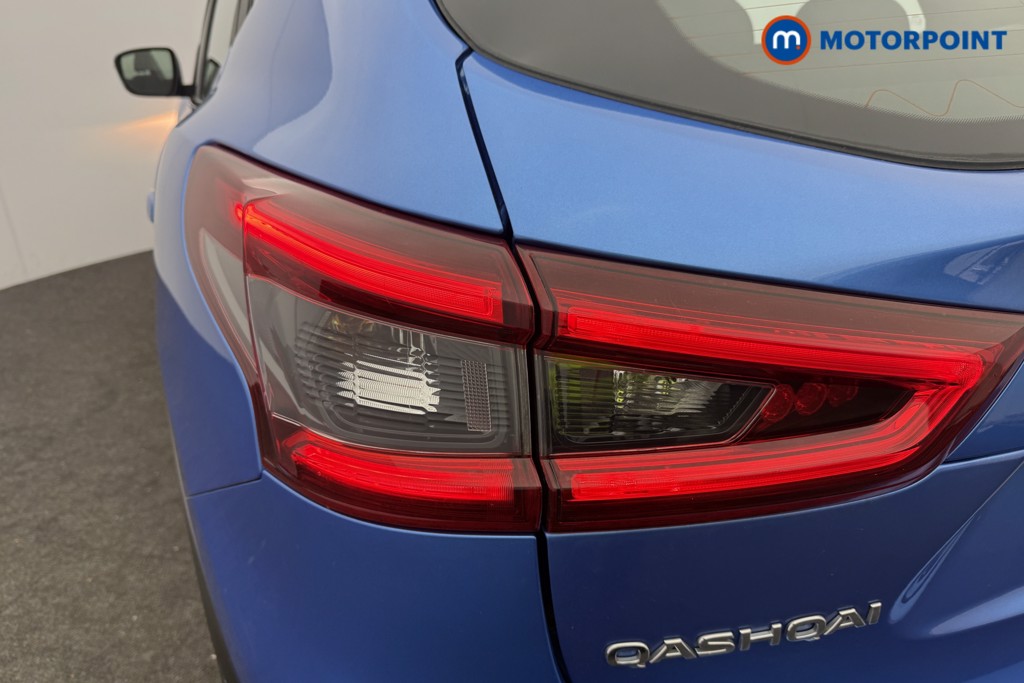 Nissan Qashqai Acenta Premium Manual Diesel SUV - Stock Number (1605607) - 16th supplementary image