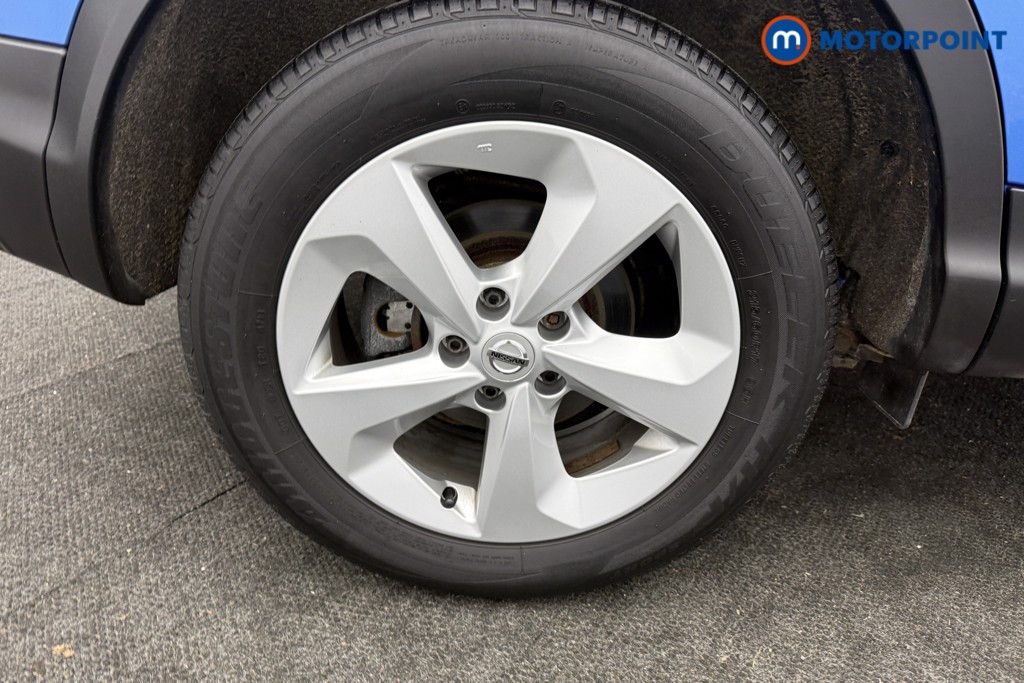 Nissan Qashqai Acenta Premium Manual Diesel SUV - Stock Number (1605607) - 20th supplementary image