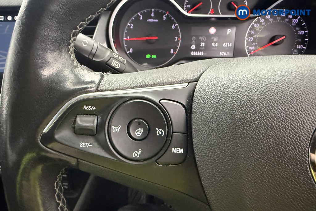 Vauxhall Crossland Ultimate Automatic Diesel SUV - Stock Number (1606094) - 7th supplementary image