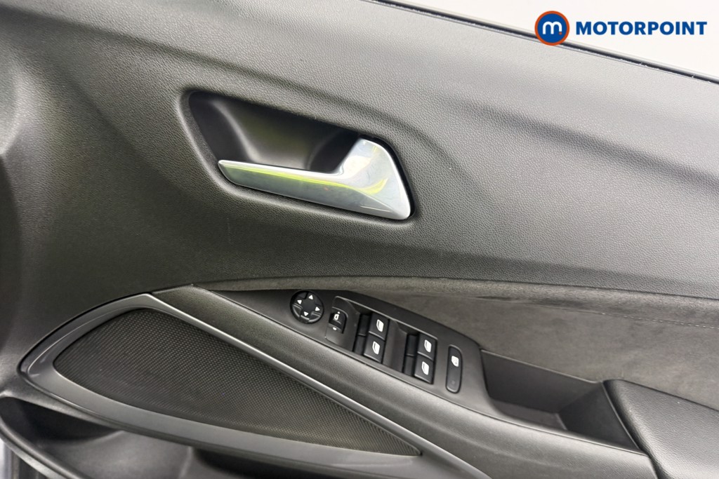 Vauxhall Crossland Ultimate Automatic Diesel SUV - Stock Number (1606094) - 10th supplementary image