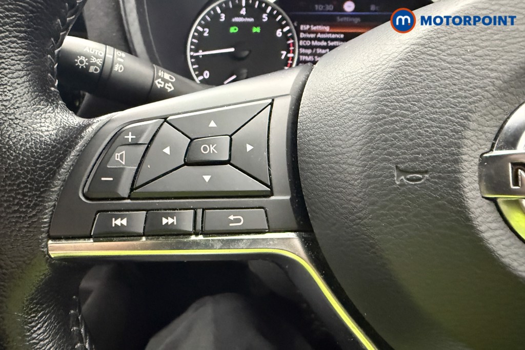 Nissan Juke Tekna-Plus Manual Petrol SUV - Stock Number (1606875) - 7th supplementary image